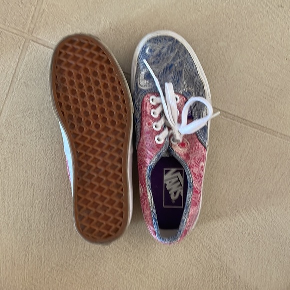 Fun vans - Picture 2 of 2